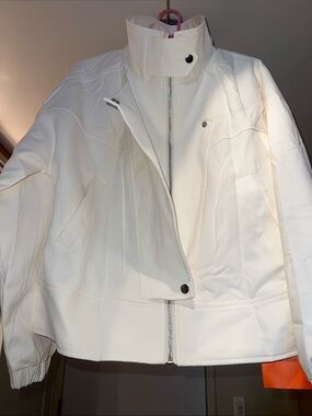 Women's White High-Collar Zip Jacket